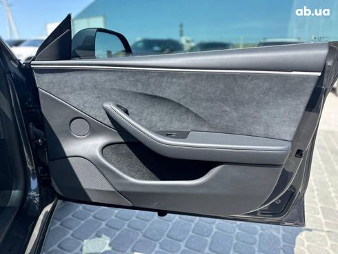 Tesla Model 3 2024 серый - фото 37