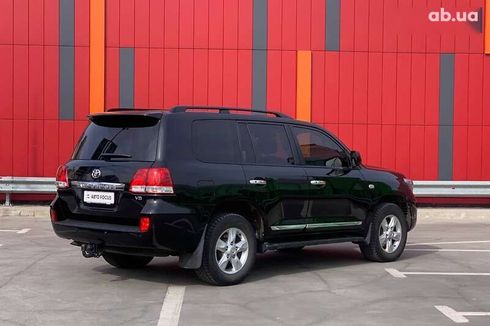 Toyota Land Cruiser 2010 - фото 8