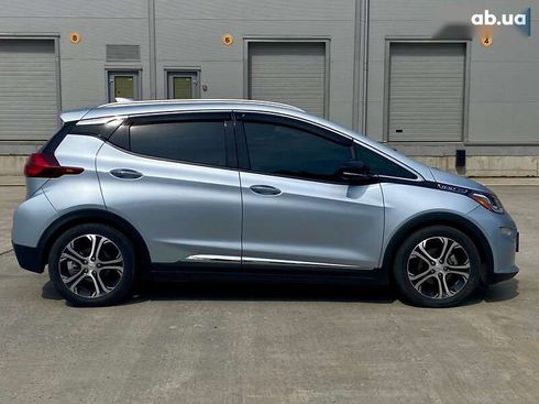 Chevrolet Bolt 2017 - фото 12