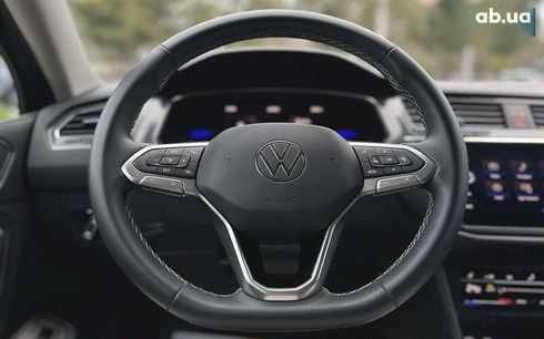 Volkswagen Tiguan 2021 - фото 24