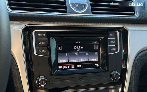 Volkswagen Passat 2016 - фото 17