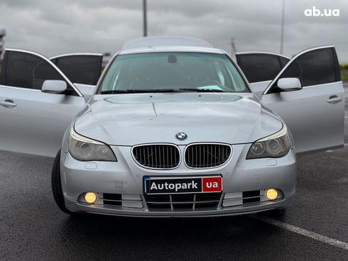 BMW 5 серия 2005 серый - фото 29