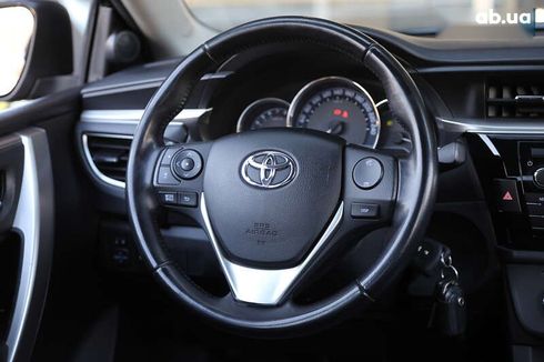 Toyota Corolla 2014 - фото 12