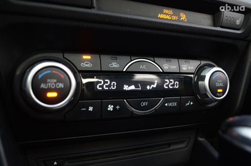 Mazda 3 2015 черный - фото 15