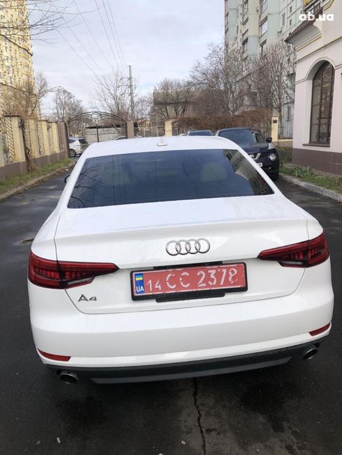 Audi A4 2016 белый - фото 6