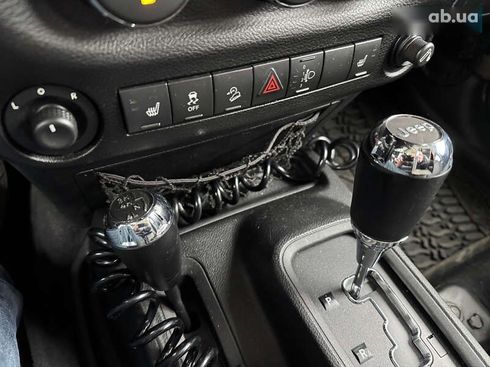 Jeep Wrangler 2011 - фото 22