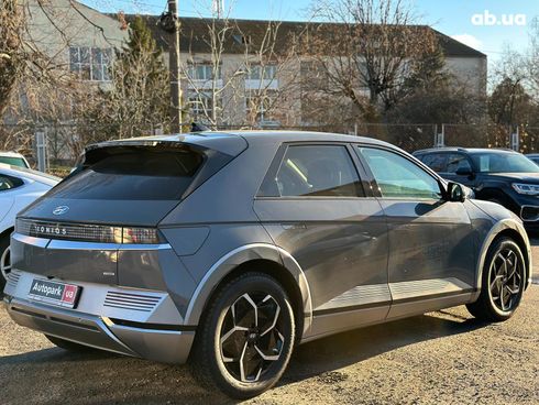 Hyundai Ioniq 5 2023 серый - фото 5