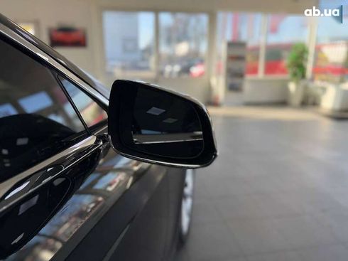 Tesla Model S 2018 - фото 16