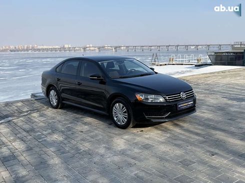 Volkswagen Passat 2015 - фото 3