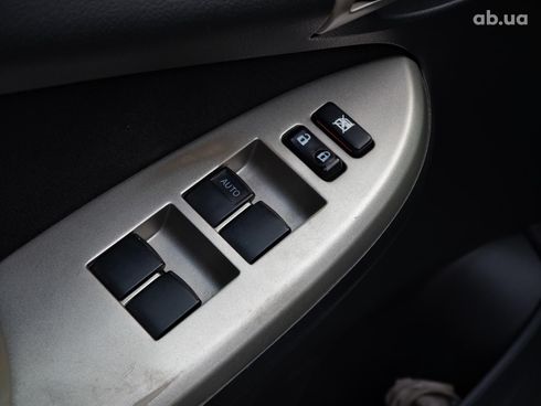 Toyota Corolla 2007 серый - фото 64