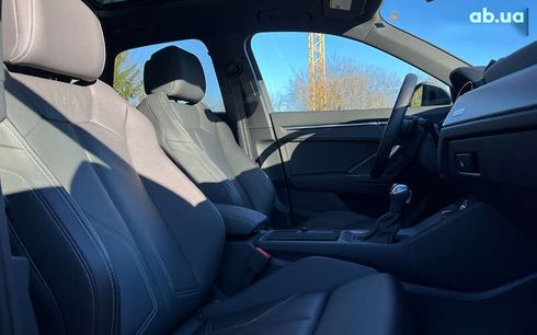 Audi Q3 2024 - фото 20