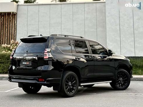 Toyota Land Cruiser Prado 2020 - фото 15