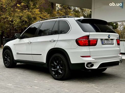 BMW X5 2013 - фото 19