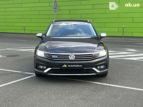 Volkswagen passat alltrack 2017 - фото 2