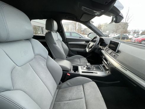 Audi Q5 2021 - фото 16