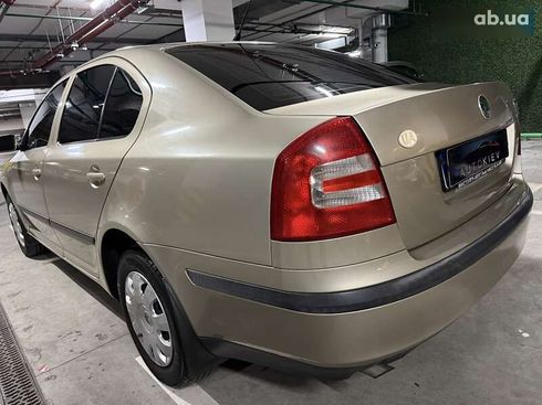 Skoda Octavia 2005 - фото 8