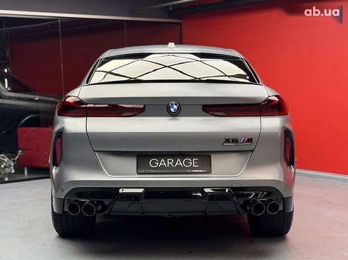 BMW X6 M 2023 - фото 16