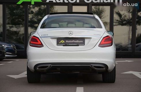 Mercedes-Benz C-Класс 2019 - фото 12