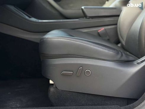 Tesla Model Y 2023 - фото 14