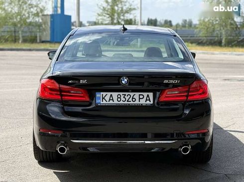 BMW 5 серия 2017 - фото 8