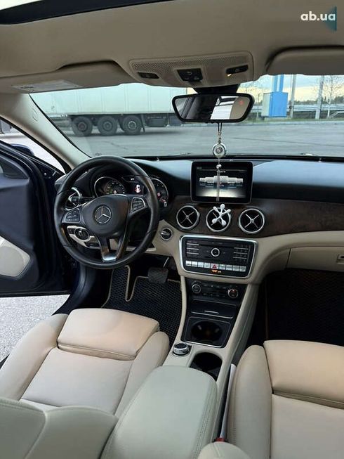 Mercedes-Benz GLA-Класс 2017 - фото 24
