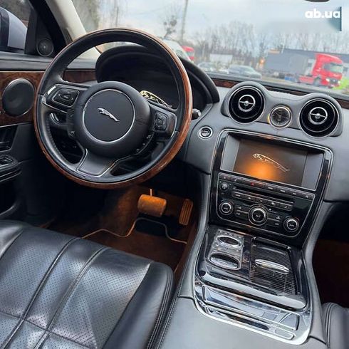 Jaguar XJ 2013 - фото 15