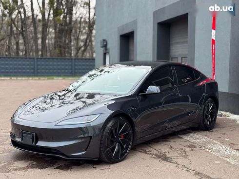 Tesla Model 3 2024 - фото 4