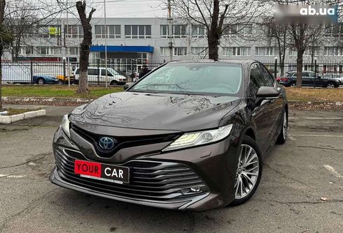 Toyota Camry 2019 - фото 10