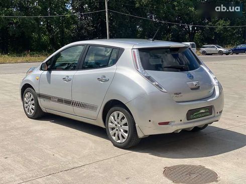 Nissan Leaf 2015 - фото 9