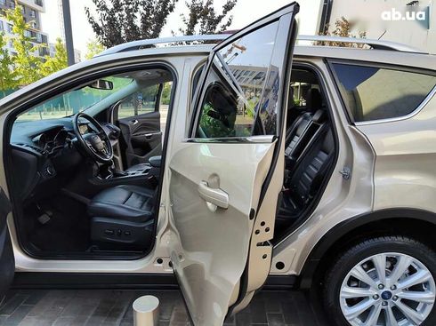 Ford Escape 2016 - фото 6