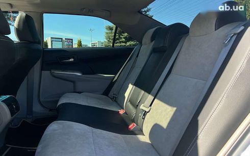Toyota Camry 2013 - фото 13