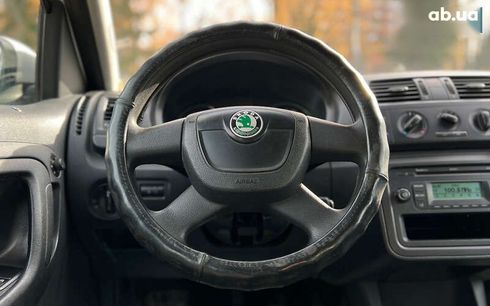 Skoda Roomster 2011 - фото 10