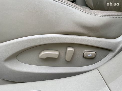 Infiniti QX70 2013 белый - фото 26