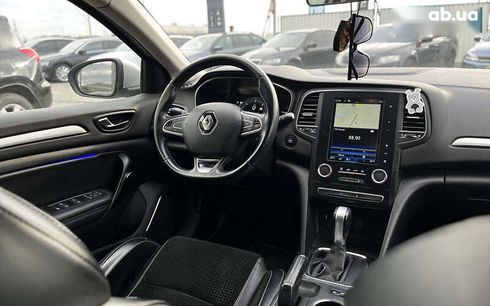 Renault Megane 2017 - фото 21