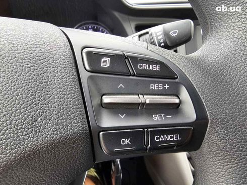Hyundai Elantra 2019 серый - фото 14