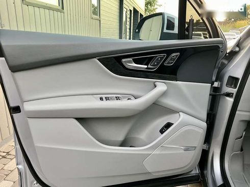 Audi Q7 2017 - фото 16