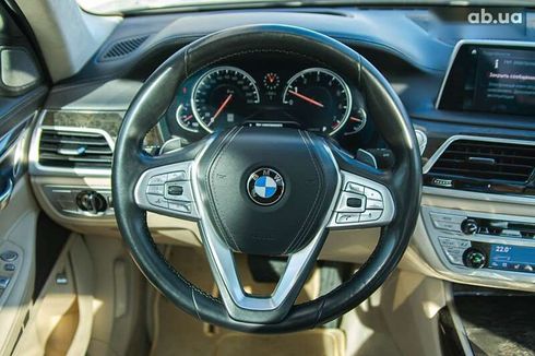 BMW 7 серия 2017 - фото 15