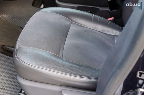 Volkswagen Multivan 2011 - фото 30