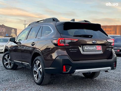 Subaru Outback 2020 коричневый - фото 5
