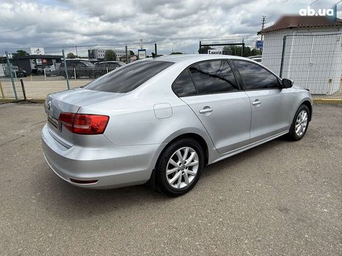 Volkswagen Jetta 2015 - фото 5