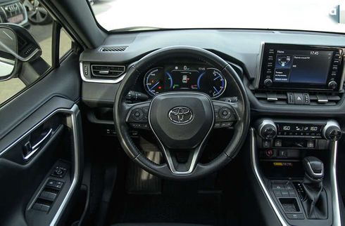 Toyota RAV4 2022 - фото 28