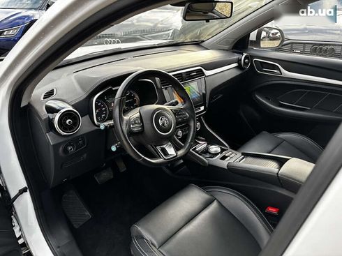 MG ZS EV 2020 - фото 19