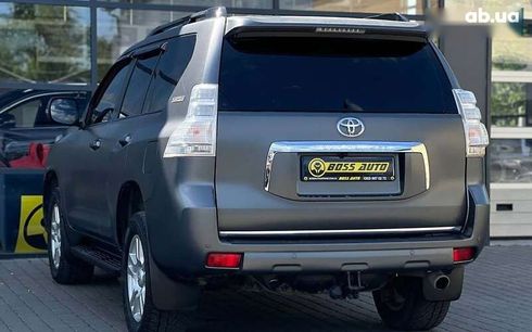 Toyota Land Cruiser 2012 - фото 4