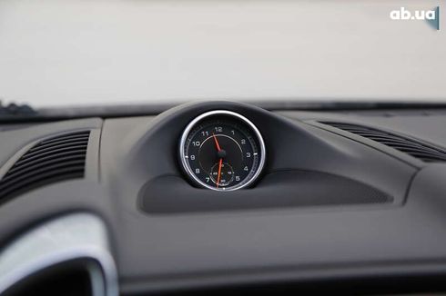 Porsche Cayenne 2017 - фото 19