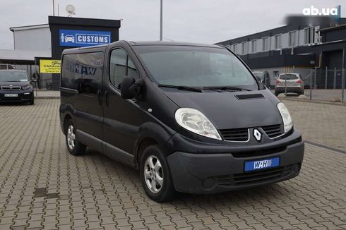 Renault Trafic 2009 - фото 3