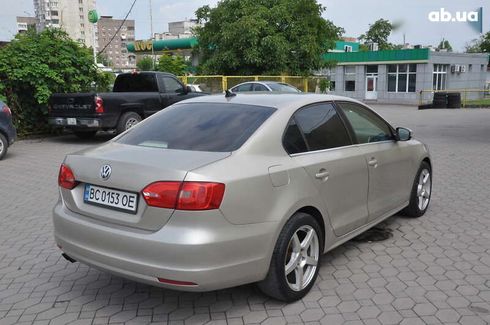 Volkswagen Jetta 2014 - фото 6