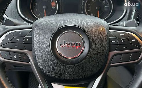 Jeep Cherokee 2019 - фото 12