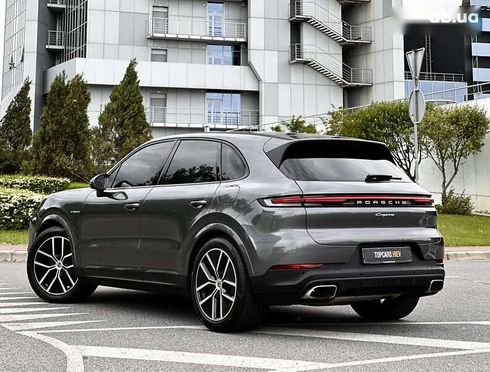Porsche Cayenne 2024 - фото 8
