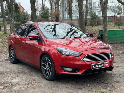 Ford Focus 2018 оранжевый - фото 3