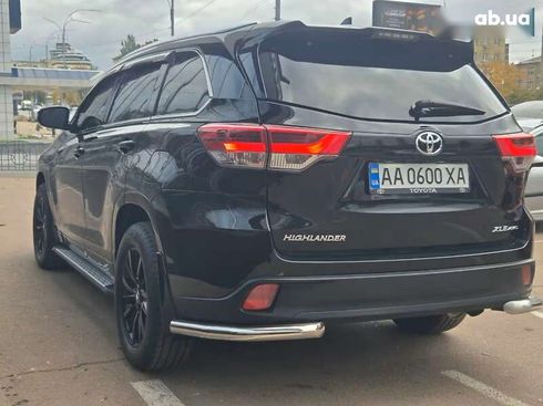 Toyota Highlander 2017 - фото 7